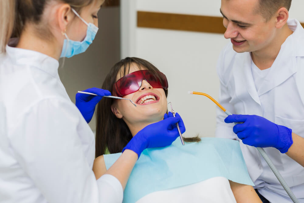 patient-getting-procedure-dentist(1)